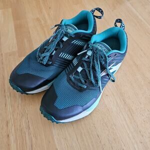 Brooks Cascadia 13 Sneaker Shoe Women's size 10B